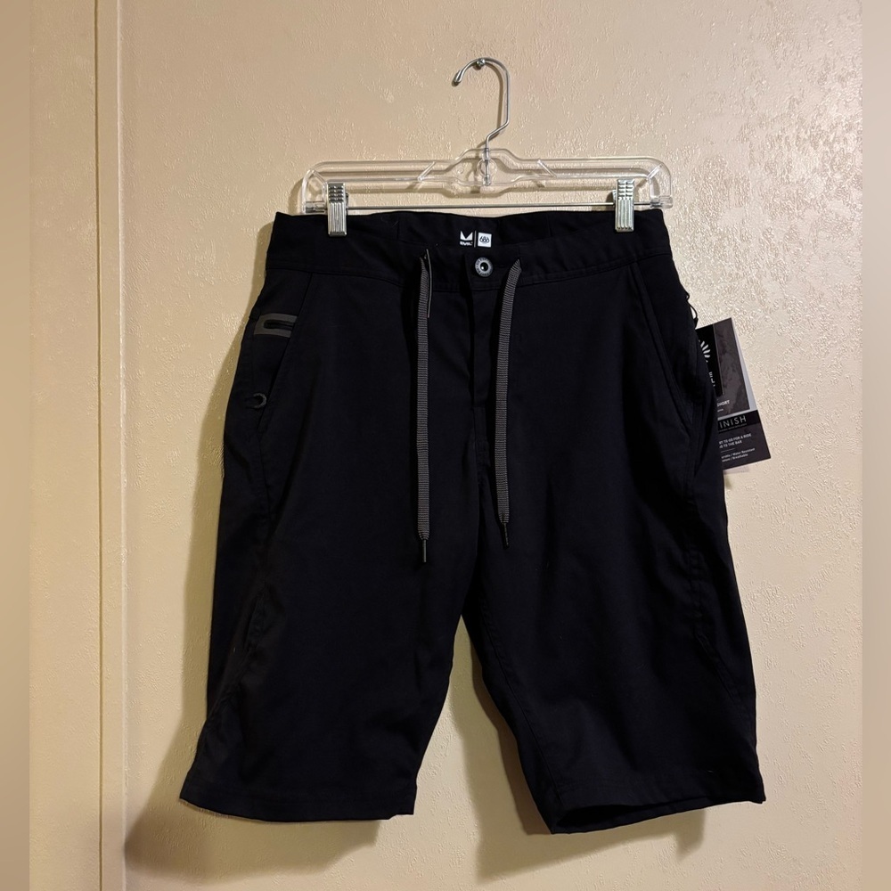 NWT 686 mens Platform Bike Shorts sz 30